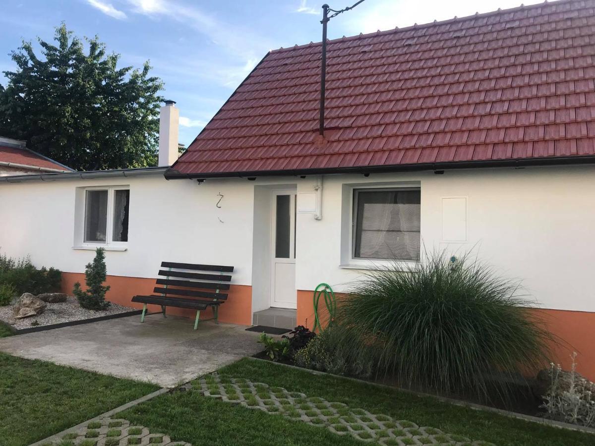 Chalupa na Lípové v Hlohovci Hlohovec Exteriér fotografie